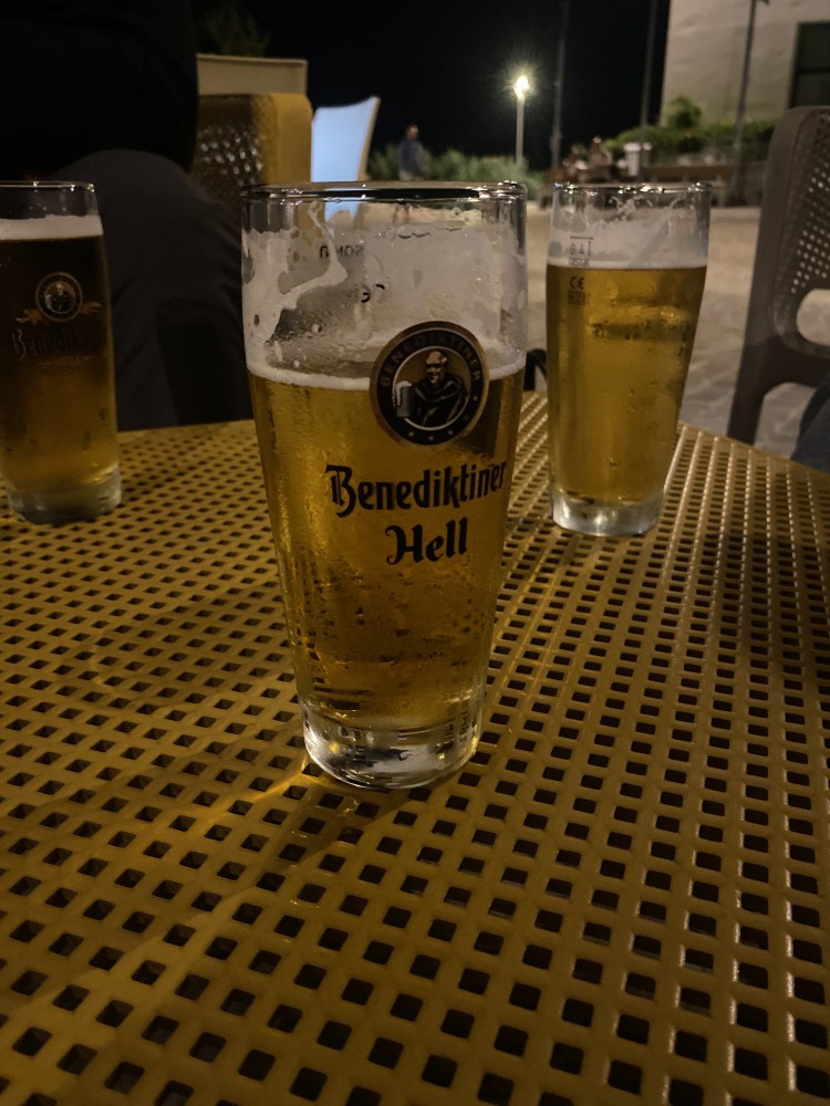 Benediktiner Hell